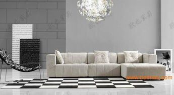 时尚布艺沙发与化妆品的巧妙联系